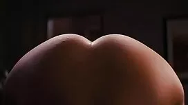 妹の体にペニスを誤って吸ってしまう（近親 ...