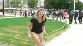 アマチュア写真家によって犯さ誘惑ポルノ女 ...