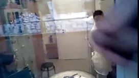 幸運な男は彼の妹と友人をファック！ 女性 ...
