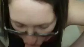 あなたの父親は強制的にセックスをします  ...