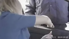 良い仕事は良い反応ではありません 女性  ...