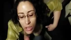あなたの妻を記録して、彼女と彼女の友人に ...