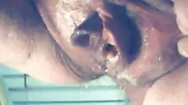 クローズアップ脂肪slut三人組 女性  ...