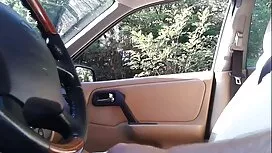 彼女は文句を言うが、彼らがクソを止めるこ ...