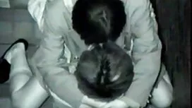 私の兄と私はいとこに自分自身を投げる 無 ...